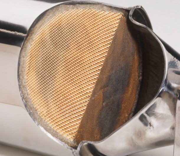 Katalitik Konvertör